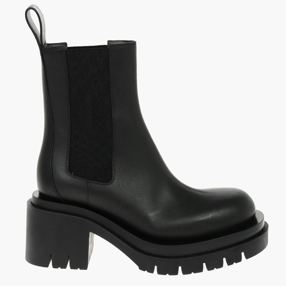 Bottega Veneta Leather Lug Sole Chunky Chelsea Ankle Boots